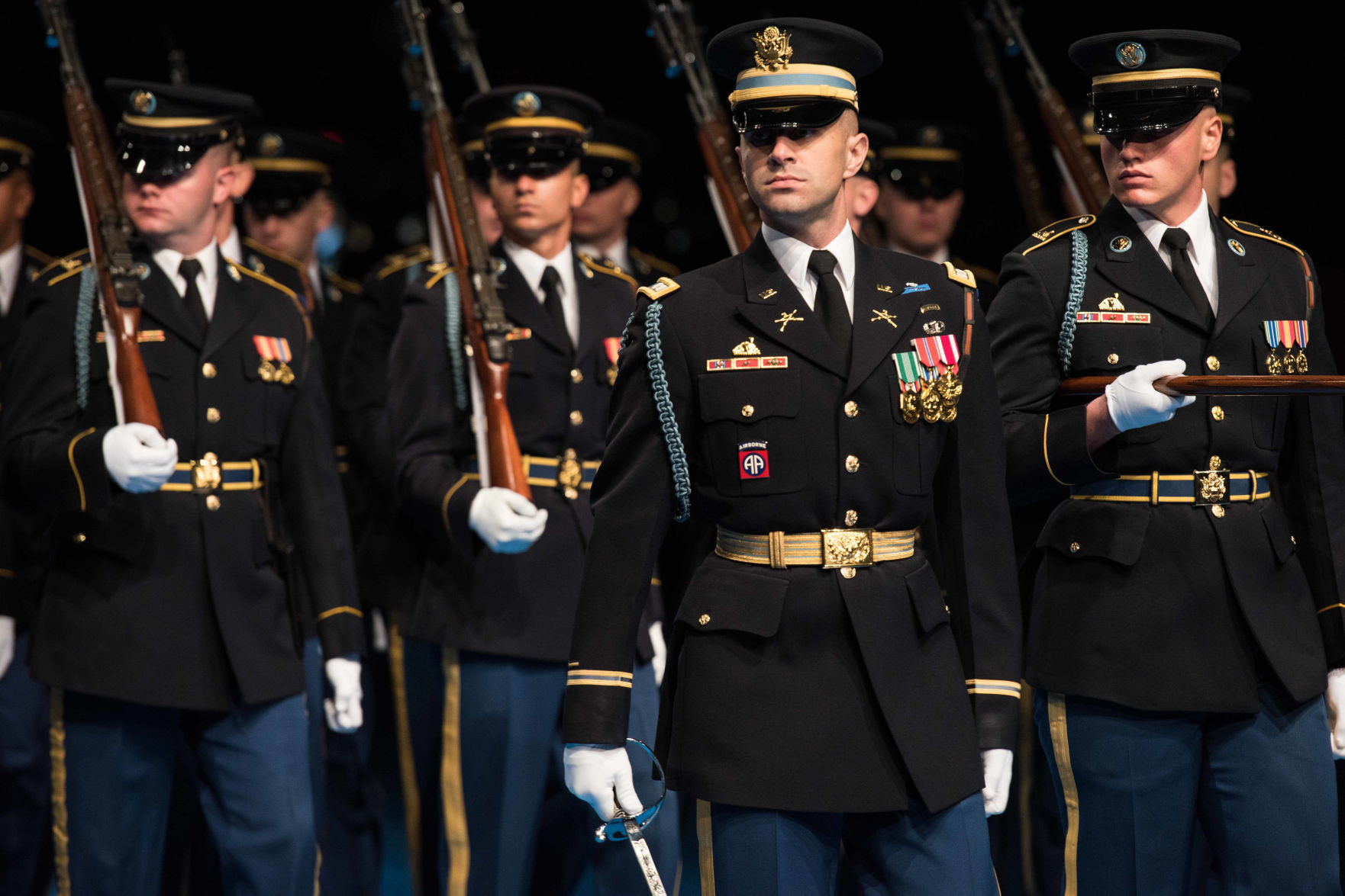 army dress blues uniform